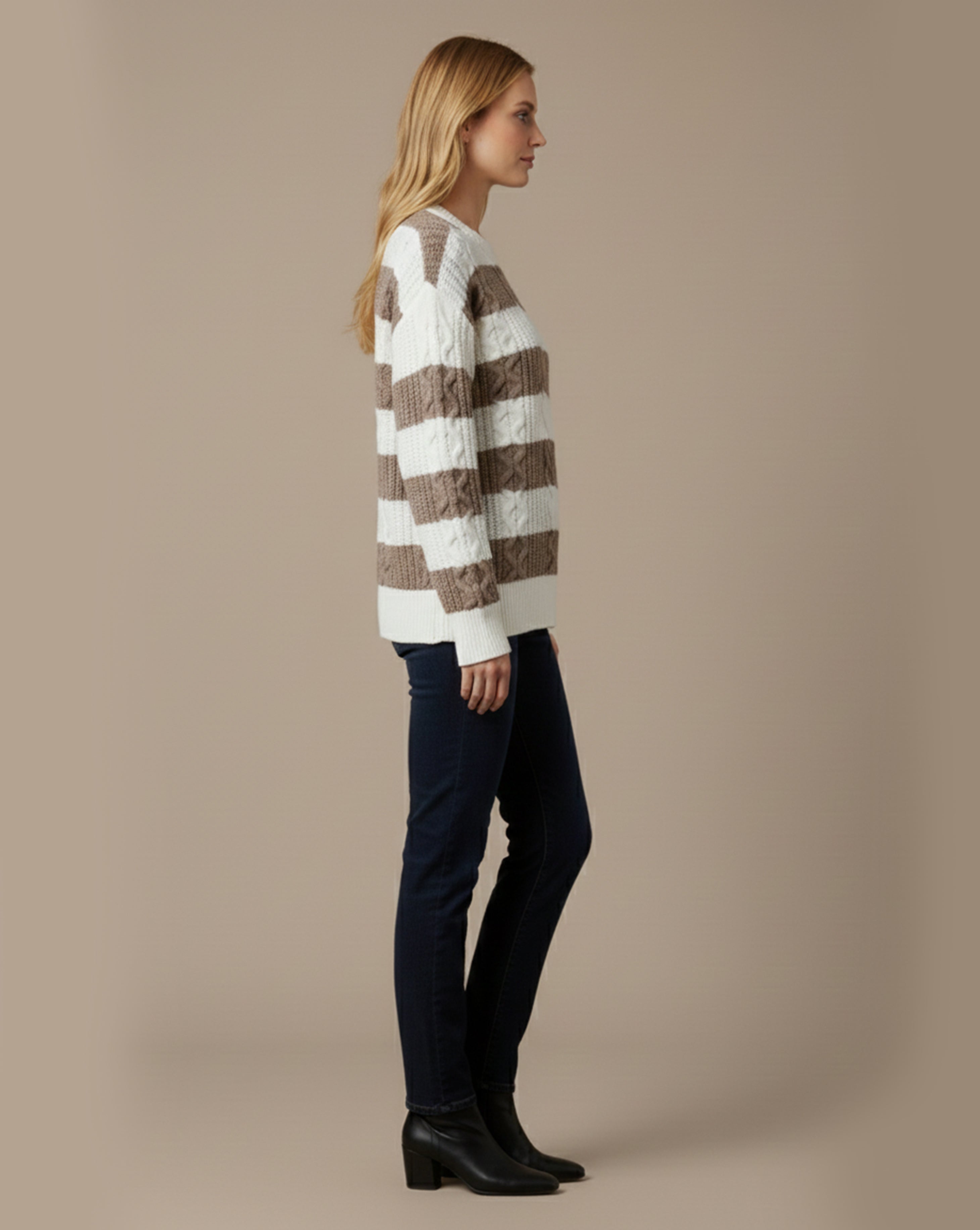 Jaya Loose Sweater