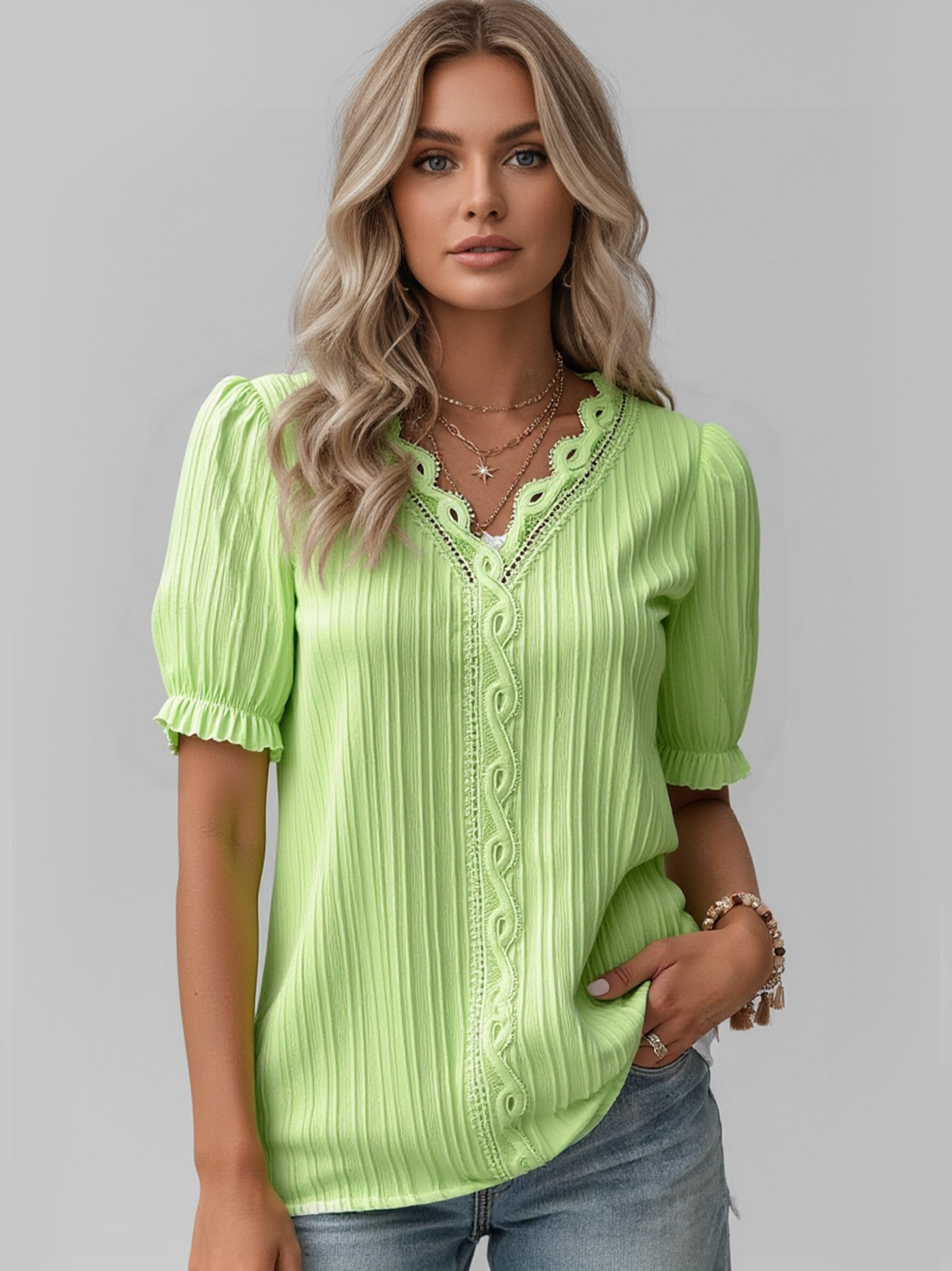 Minimal V-Neck Short Sleeve Shirt